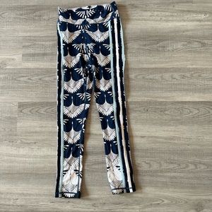 Soul cycle the Upside blue patterned leggings size XS